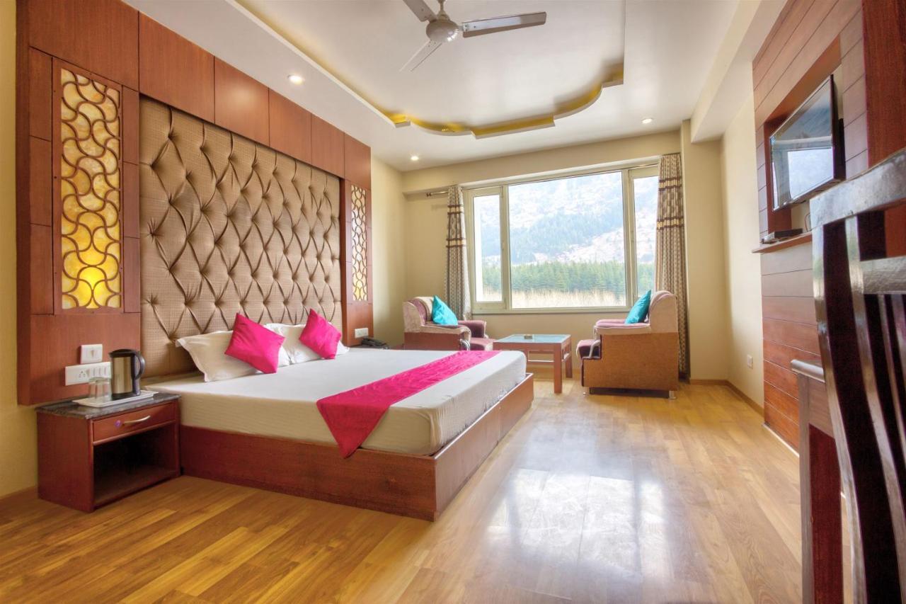 Hotel Neelam Manali  Exterior photo