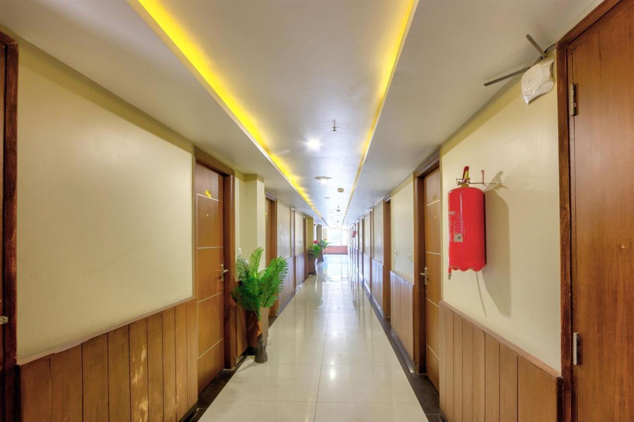 Hotel Neelam Manali  Exterior photo