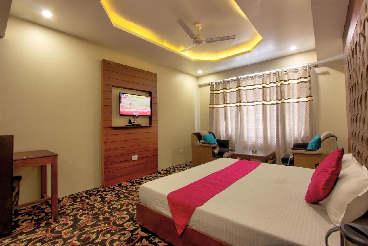 Hotel Neelam Manali  Exterior photo